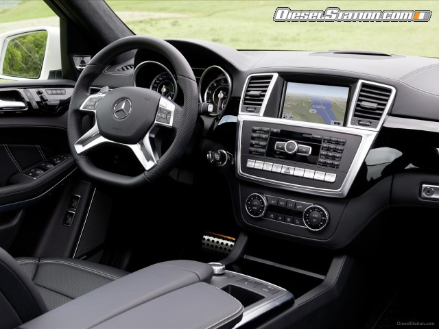 Mercedes GL63 AMG 2013 Picture #14 Mercedes GL63 AMG 2013 Picture #14