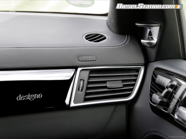 Mercedes GL63 AMG 2013 Picture #44 Mercedes GL63 AMG 2013 Picture #44