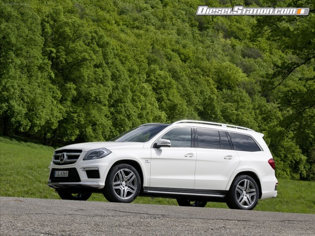 Mercedes GL63 AMG 2013 Picture #38 Mercedes GL63 AMG 2013 Picture #38