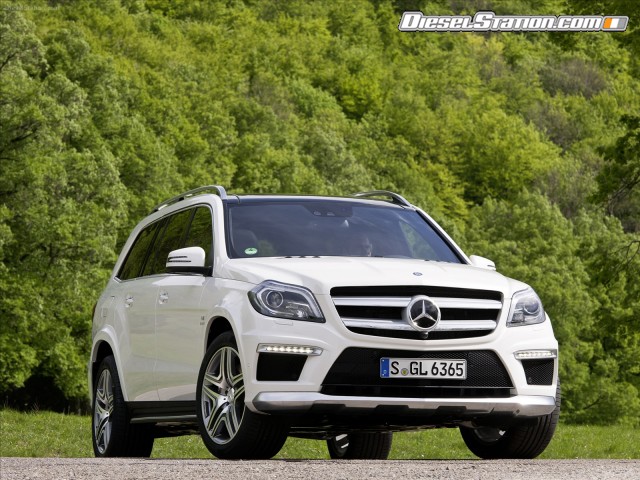 Mercedes GL63 AMG 2013 Picture #41 Mercedes GL63 AMG 2013 Picture #41