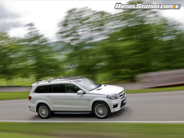 Mercedes GL63 AMG 2013 Picture #27 Mercedes GL63 AMG 2013 Picture #27