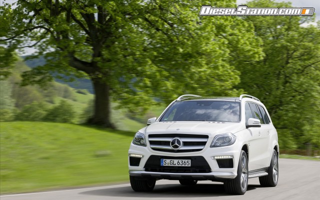 Mercedes GL63 AMG 2013 Widescreen Picture #34 Mercedes GL63 AMG 2013 Widescreen Picture #34