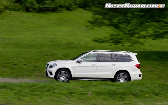 Mercedes GL63 AMG 2013 Widescreen Picture #8 Mercedes GL63 AMG 2013 Widescreen Picture #8