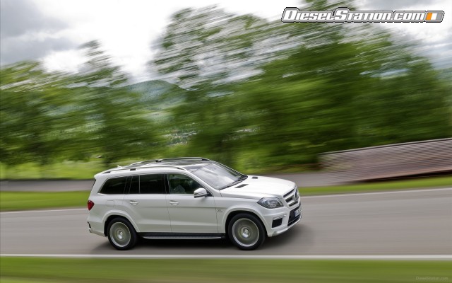 Mercedes GL63 AMG 2013 Widescreen Picture #3 Mercedes GL63 AMG 2013 Widescreen Picture #3