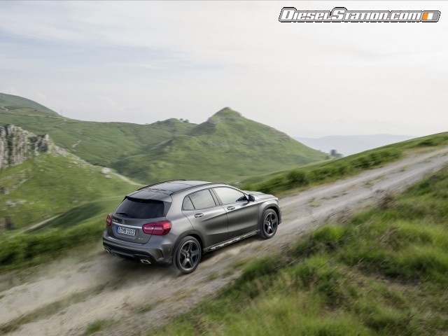 Mercedes GLA Class 2015 Picture #95 Mercedes GLA Class 2015 Picture #95