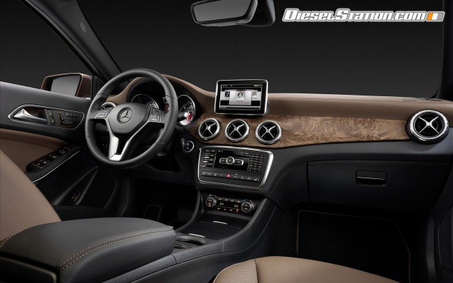 Mercedes GLA Class 2015 Widescreen Picture #74 Mercedes GLA Class 2015 Widescreen Picture #74