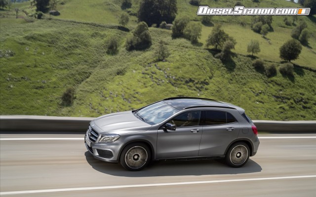 Mercedes GLA Class 2015 Widescreen Picture #60 Mercedes GLA Class 2015 Widescreen Picture #60