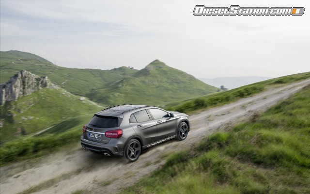Mercedes GLA Class 2015 Widescreen Picture #45 Mercedes GLA Class 2015 Widescreen Picture #45