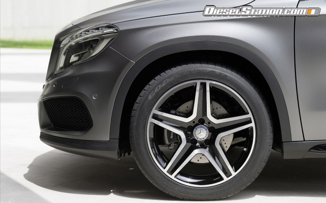 Mercedes GLA Class 2015 Widescreen Picture #6 Mercedes GLA Class 2015 Widescreen Picture #6