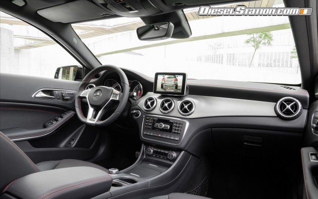Mercedes GLA Class 2015 Widescreen Picture #107 Mercedes GLA Class 2015 Widescreen Picture #107