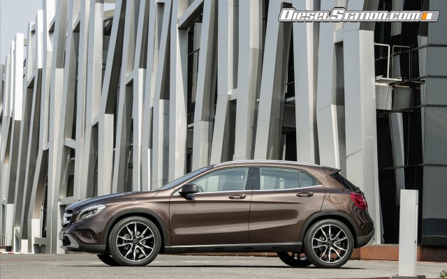 Mercedes GLA Class 2015 Widescreen Picture #68 Mercedes GLA Class 2015 Widescreen Picture #68