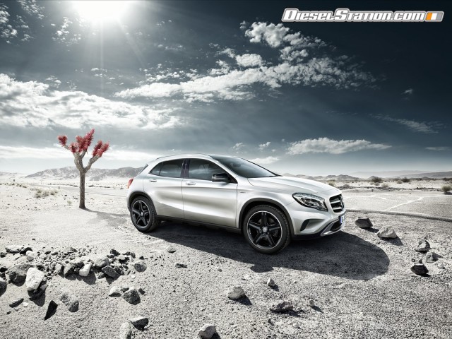 Mercedes GLA Edition 1 2014 Picture #16 Mercedes GLA Edition 1 2014 Picture #16