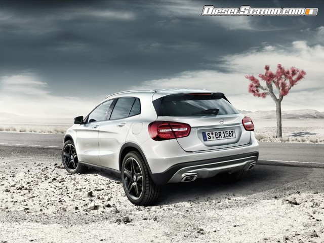 Mercedes GLA Edition 1 2014 Picture #12 Mercedes GLA Edition 1 2014 Picture #12