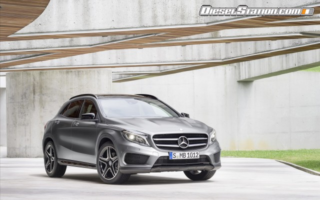 Mercedes GLA250 2015 Widescreen Picture #5 Mercedes GLA250 2015 Widescreen Picture #5