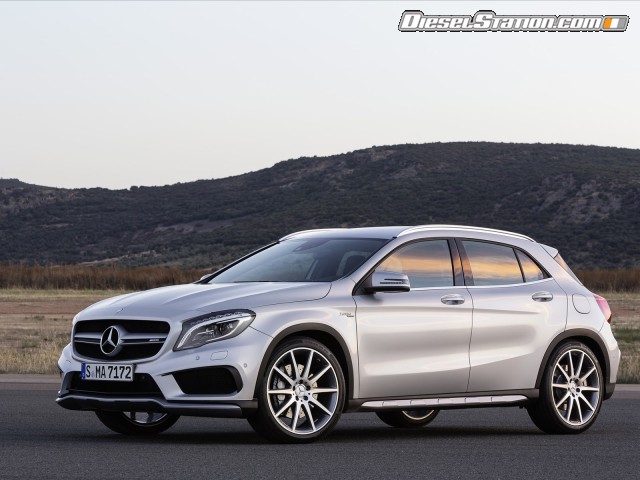 Mercedes GLA45 AMG 2014 Picture #1 Mercedes GLA45 AMG 2014 Picture #1