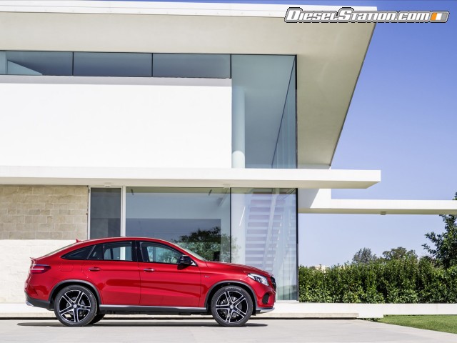 Mercedes GLE 450 AMG Coupe 2016 Picture #30 Mercedes GLE 450 AMG Coupe 2016 Picture #30