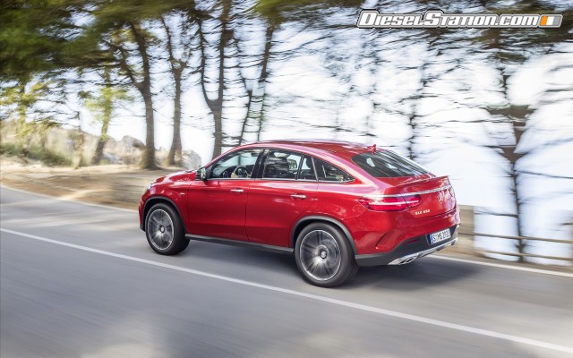 Mercedes GLE 450 AMG Coupe 2016 Widescreen Picture #4 Mercedes GLE 450 AMG Coupe 2016 Widescreen Picture #4