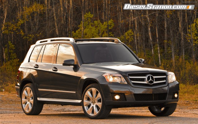 Mercedes GLK350 4MATIC 2010 Widescreen Picture #3 Mercedes GLK350 4MATIC 2010 Widescreen Picture #3