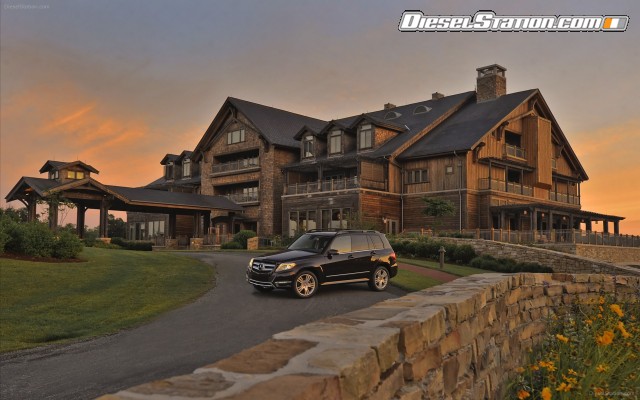 Mercedes GLK350 4MATIC 2013 Widescreen Picture #37 Mercedes GLK350 4MATIC 2013 Widescreen Picture #37