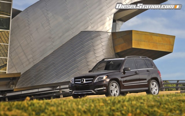 Mercedes GLK350 4MATIC 2013 Widescreen Picture #33 Mercedes GLK350 4MATIC 2013 Widescreen Picture #33
