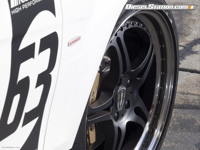 Mercedes Kicherer C63 White Edition 2011 Picture #3 Mercedes Kicherer C63 White Edition 2011 Picture #3