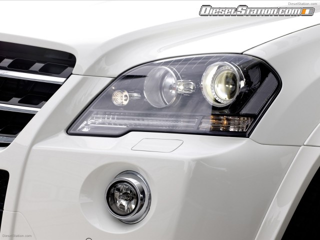 Mercedes ML 63 AMG 2011 Picture #4 Mercedes ML 63 AMG 2011 Picture #4