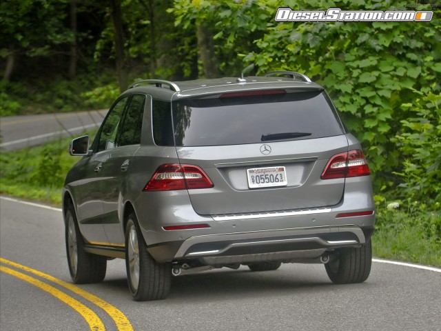 Mercedes ML350 4MATIC 2012 Picture #4 Mercedes ML350 4MATIC 2012 Picture #4