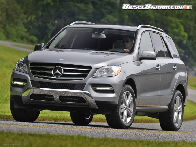 Mercedes ML350 4MATIC 2012 Picture #21 Mercedes ML350 4MATIC 2012 Picture #21