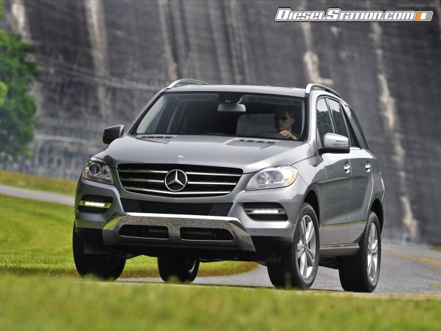 Mercedes ML350 4MATIC 2012 Picture #63 Mercedes ML350 4MATIC 2012 Picture #63