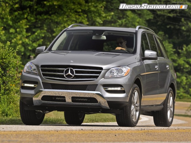 Mercedes ML350 4MATIC 2012 Picture #59 Mercedes ML350 4MATIC 2012 Picture #59