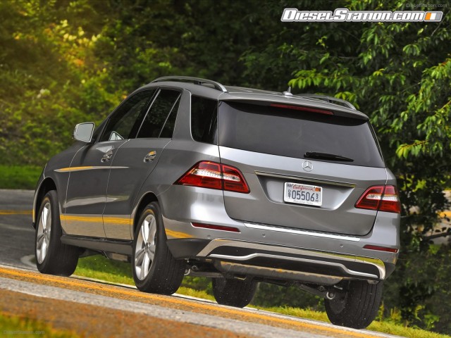 Mercedes ML350 4MATIC 2012 Picture #18 Mercedes ML350 4MATIC 2012 Picture #18