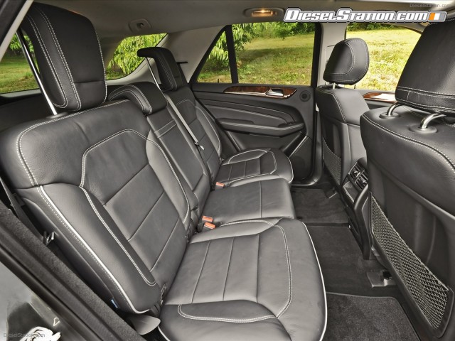 Mercedes ML350 4MATIC 2012 Picture #12 Mercedes ML350 4MATIC 2012 Picture #12