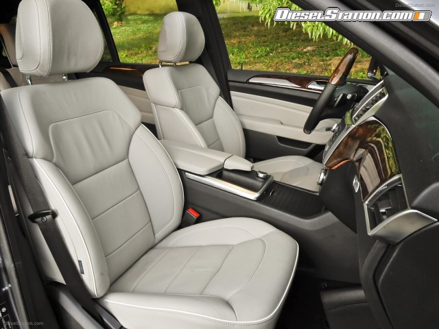 Mercedes ML350 4MATIC 2012 Picture #3 Mercedes ML350 4MATIC 2012 Picture #3