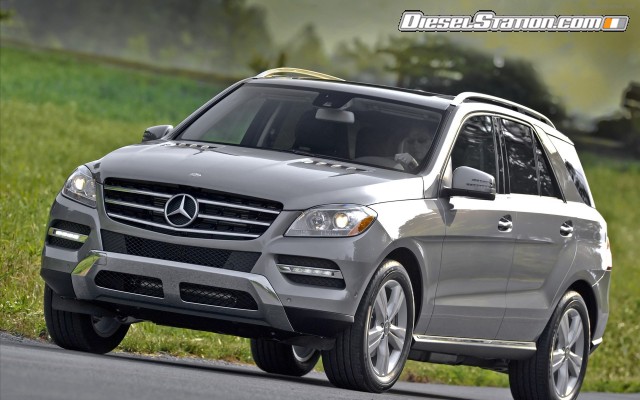 Mercedes ML350 4MATIC 2012 Widescreen Picture #37 Mercedes ML350 4MATIC 2012 Widescreen Picture #37