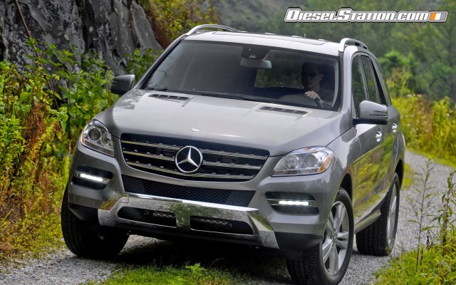 Mercedes ML350 4MATIC 2012 Widescreen Picture #33 Mercedes ML350 4MATIC 2012 Widescreen Picture #33