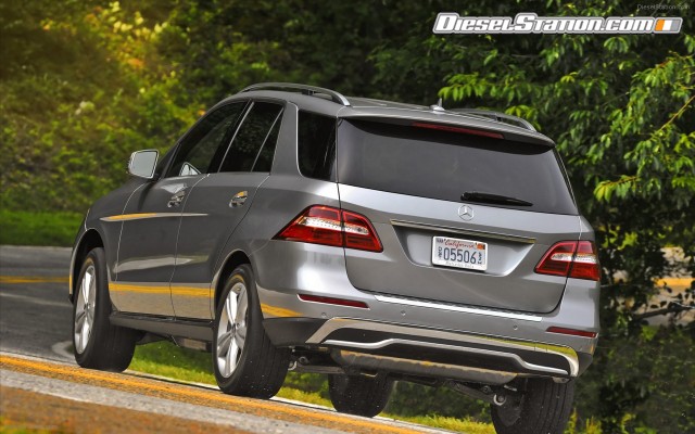 Mercedes ML350 4MATIC 2012 Widescreen Picture #24 Mercedes ML350 4MATIC 2012 Widescreen Picture #24