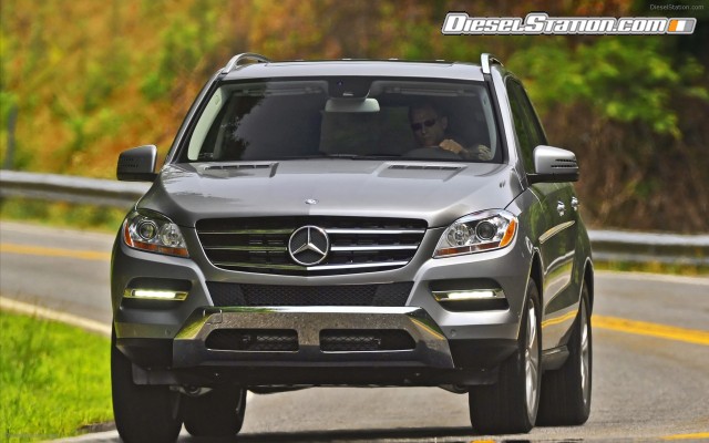 Mercedes ML350 4MATIC 2012 Widescreen Picture #32 Mercedes ML350 4MATIC 2012 Widescreen Picture #32