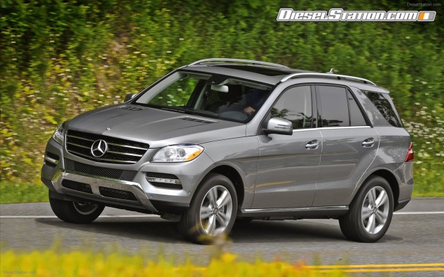 Mercedes ML350 4MATIC 2012 Widescreen Picture #36 Mercedes ML350 4MATIC 2012 Widescreen Picture #36