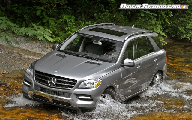 Mercedes ML350 4MATIC 2012 Widescreen Picture #41 Mercedes ML350 4MATIC 2012 Widescreen Picture #41