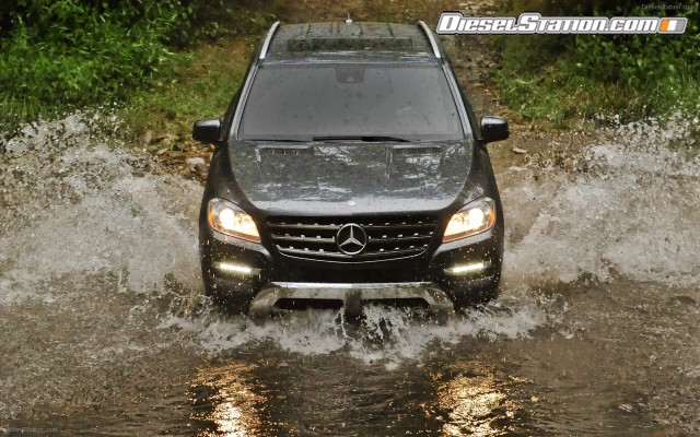 Mercedes ML350 4MATIC 2012 Widescreen Picture #51 Mercedes ML350 4MATIC 2012 Widescreen Picture #51
