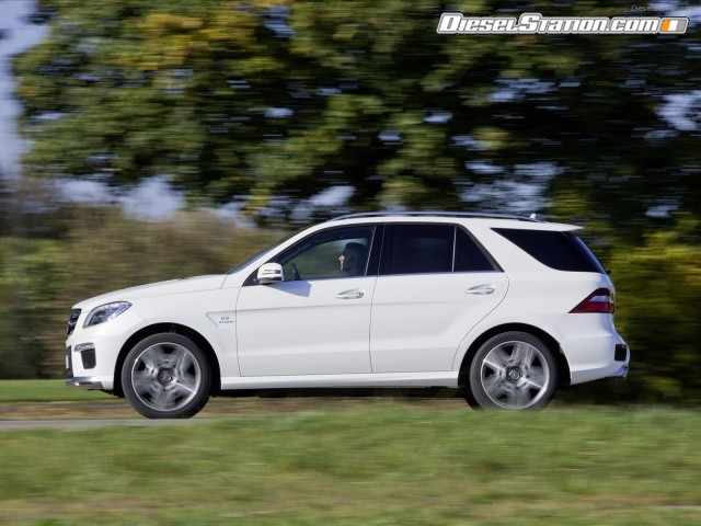 Mercedes ML63 AMG 2012 Picture #35 Mercedes ML63 AMG 2012 Picture #35