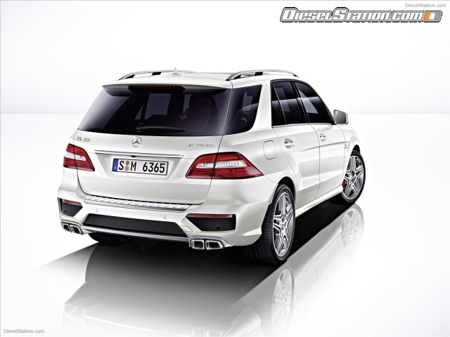 Mercedes ML63 AMG 2012 Picture #17 Mercedes ML63 AMG 2012 Picture #17