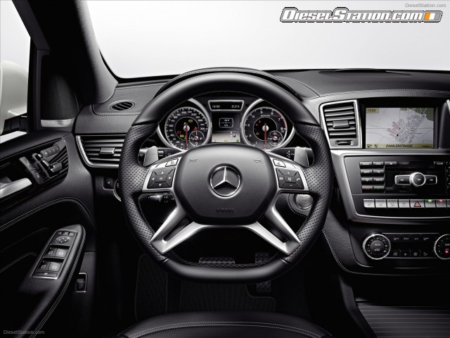 Mercedes ML63 AMG 2012 Picture #40 Mercedes ML63 AMG 2012 Picture #40