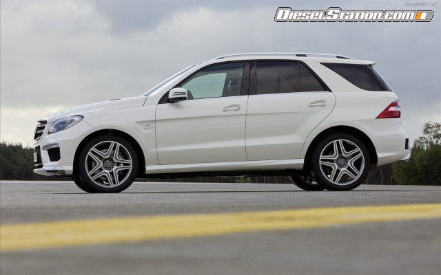 Mercedes ML63 AMG 2012 Widescreen Picture #7 Mercedes ML63 AMG 2012 Widescreen Picture #7