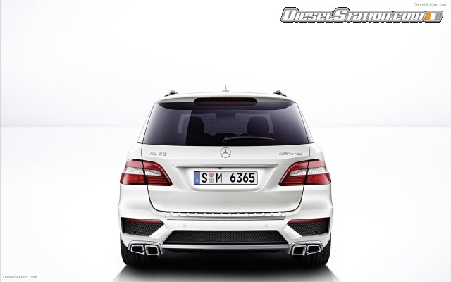 Mercedes ML63 AMG 2012 Widescreen Picture #5 Mercedes ML63 AMG 2012 Widescreen Picture #5