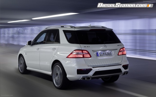 Mercedes ML63 AMG 2012 Widescreen Picture #19 Mercedes ML63 AMG 2012 Widescreen Picture #19
