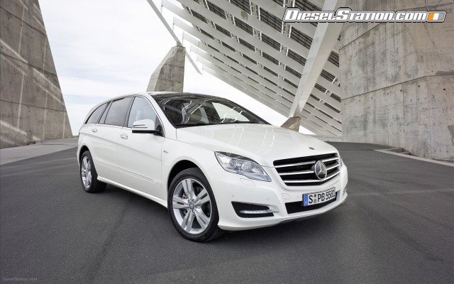 Mercedes R Class 2011 Widescreen Picture #17 Mercedes R Class 2011 Widescreen Picture #17