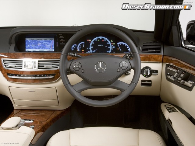 Mercedes S Class 2011 Picture #8 Mercedes S Class 2011 Picture #8