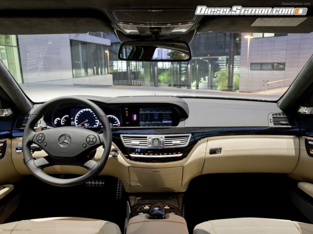 Mercedes S63 AMG 2011 Picture #3 Mercedes S63 AMG 2011 Picture #3
