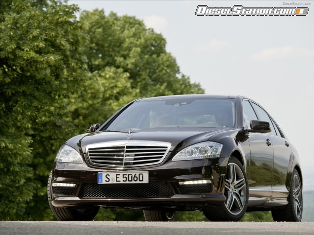 Mercedes S63 AMG 2011 Picture #8 Mercedes S63 AMG 2011 Picture #8